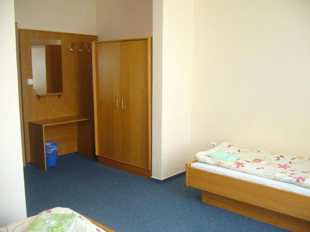 Penzion Senk Pardubice Hotel Room photo