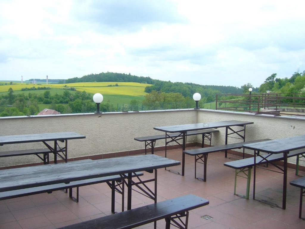 Penzion Senk Pardubice Hotel Exterior photo